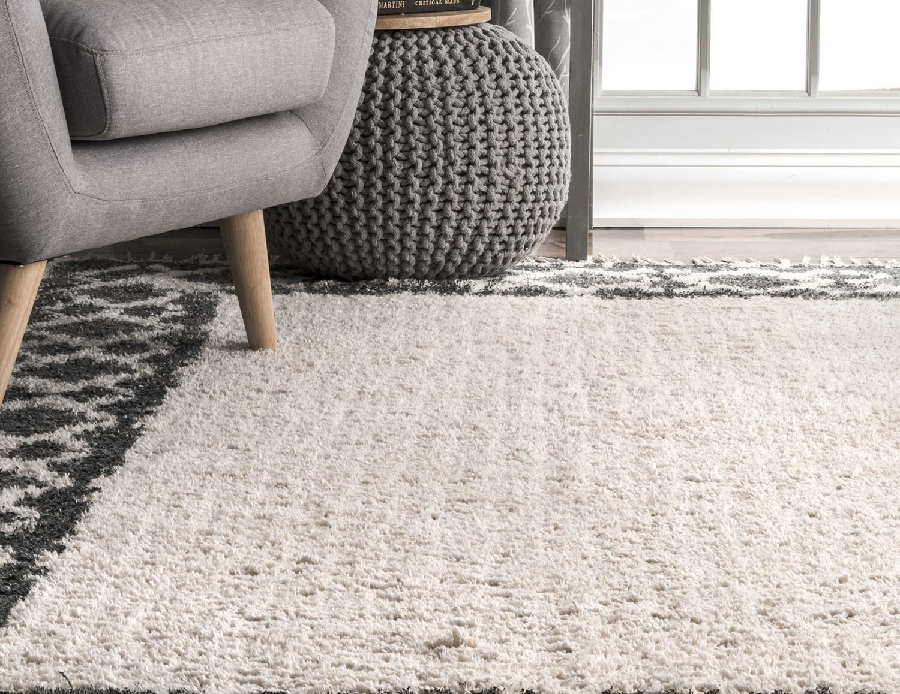 WHICH RUG MATERIAL IS RIGHT FOR YOUR HOME?