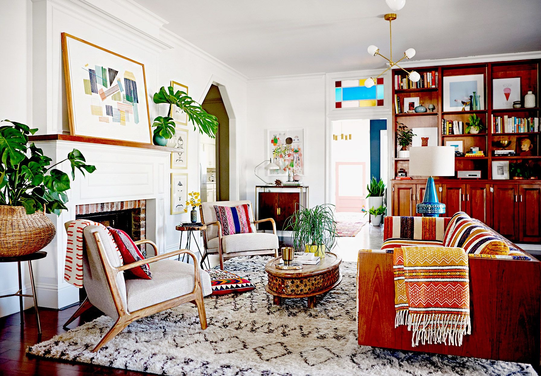 Want to know how to upgrade your living room with some decor ideas?