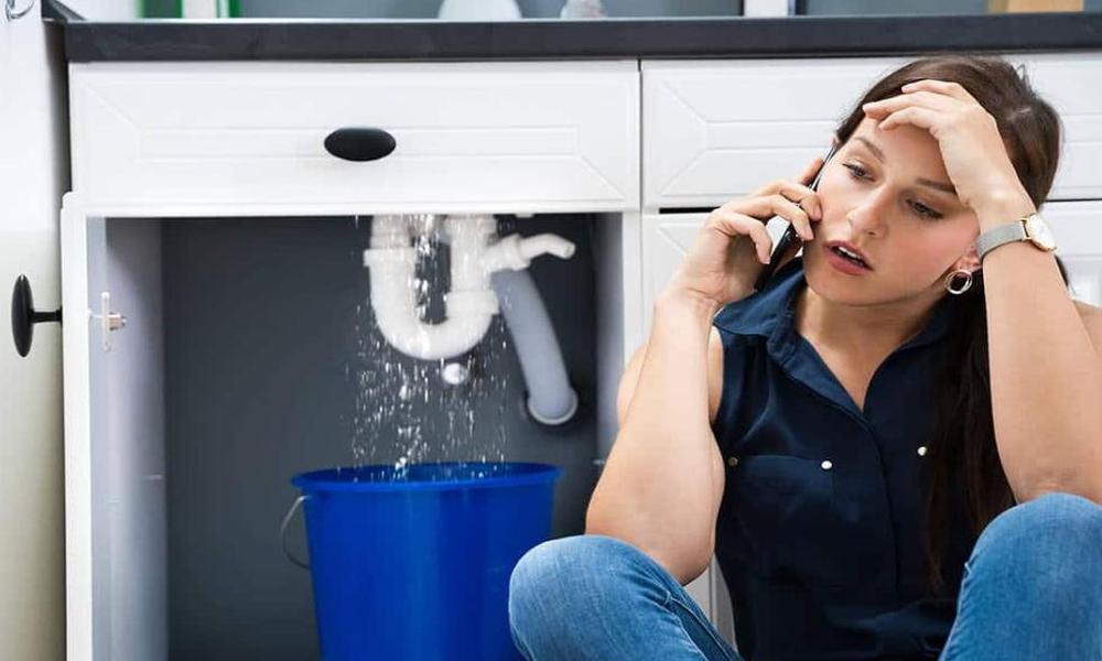 When to Call an Emergency Plumber: Key Signs You Shouldn’t Ignore